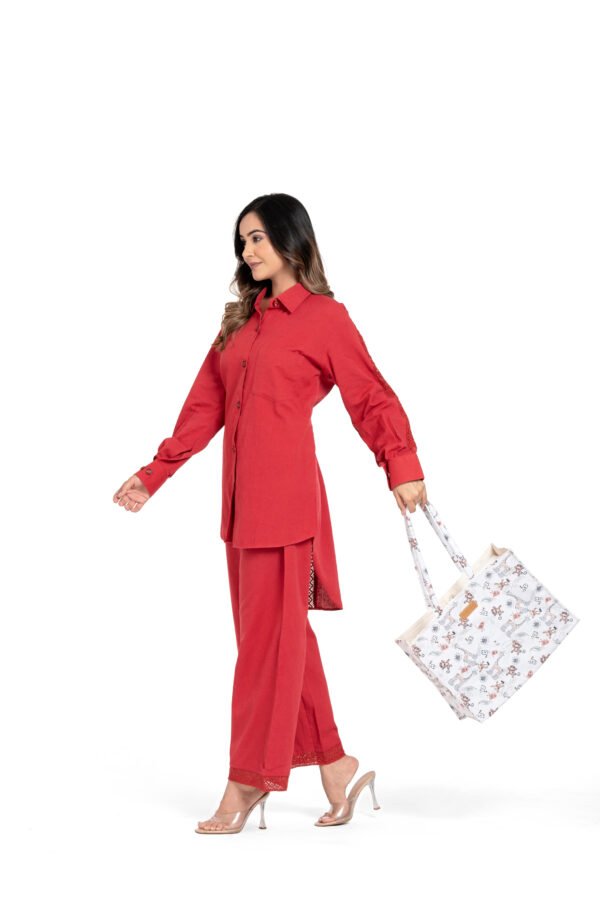 Monkey and Giraffe Tote Handbag (Cream)