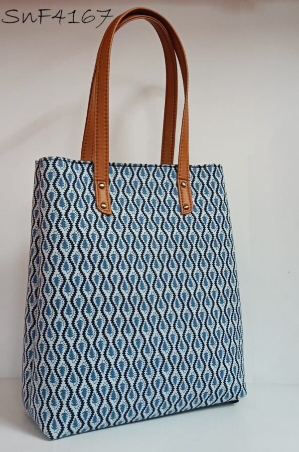 Stylish Tote Handbag 4
